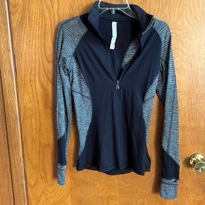 Lululemon pull over size 4